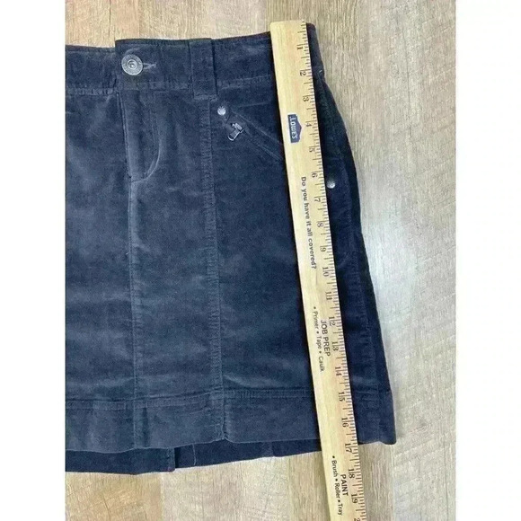 ATHLETA Skirt Womens 4 Roseville Flint Dark Gray Velvet Outdoor Zip Pockets - Picture 8 of 11